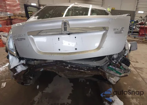 2010 Lincoln Mks from USA, damaged, VIN 1LNHL9ER3AG611179